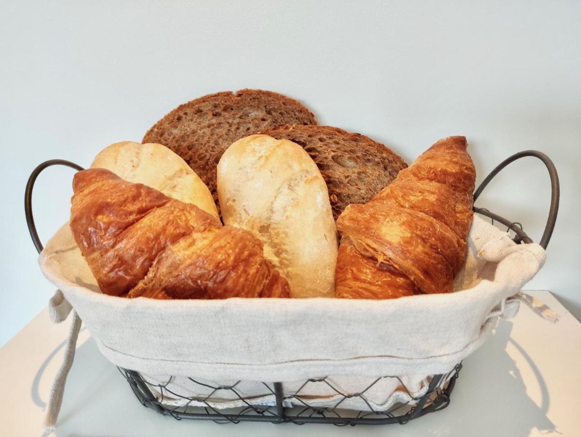 Bed & Breakfast Slaperduin 뷔런 외부 사진